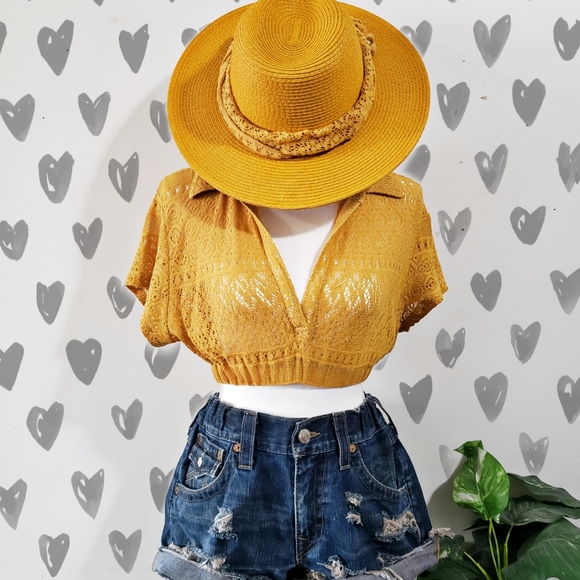 Welcome to Curvaceous Vintage! - Picture 3 of 6